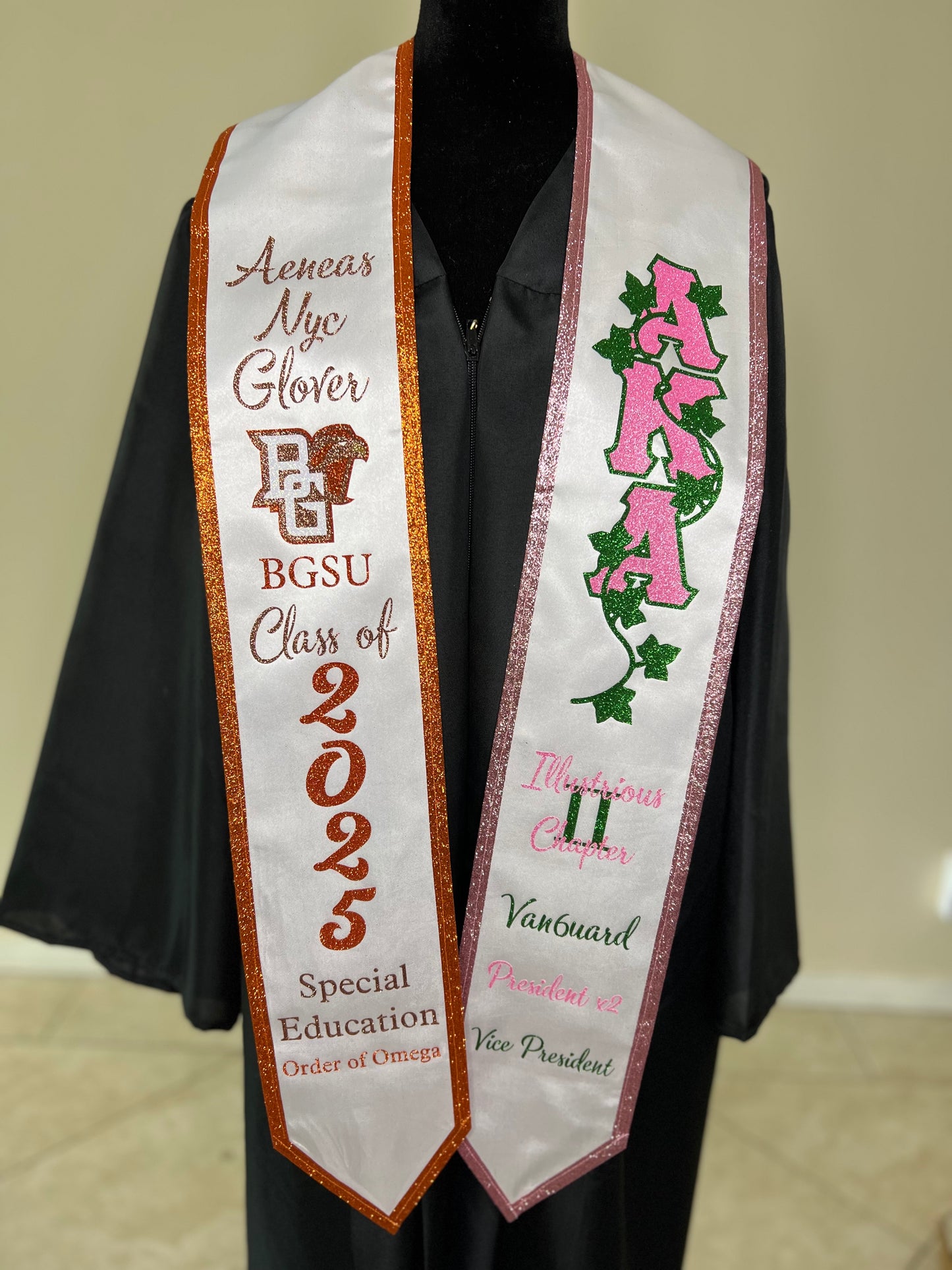 Alpha Kappa Alpha Graduation Stole