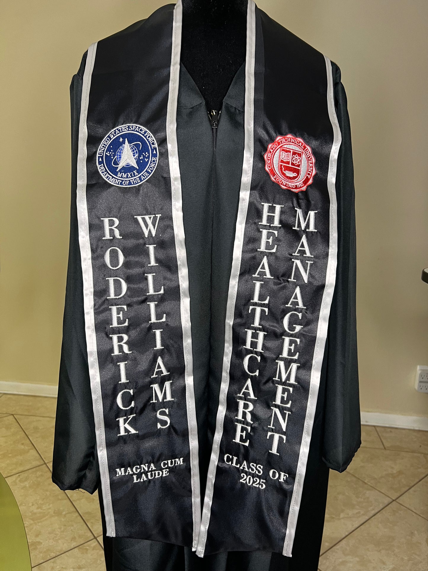Embroidery Graduation Stole