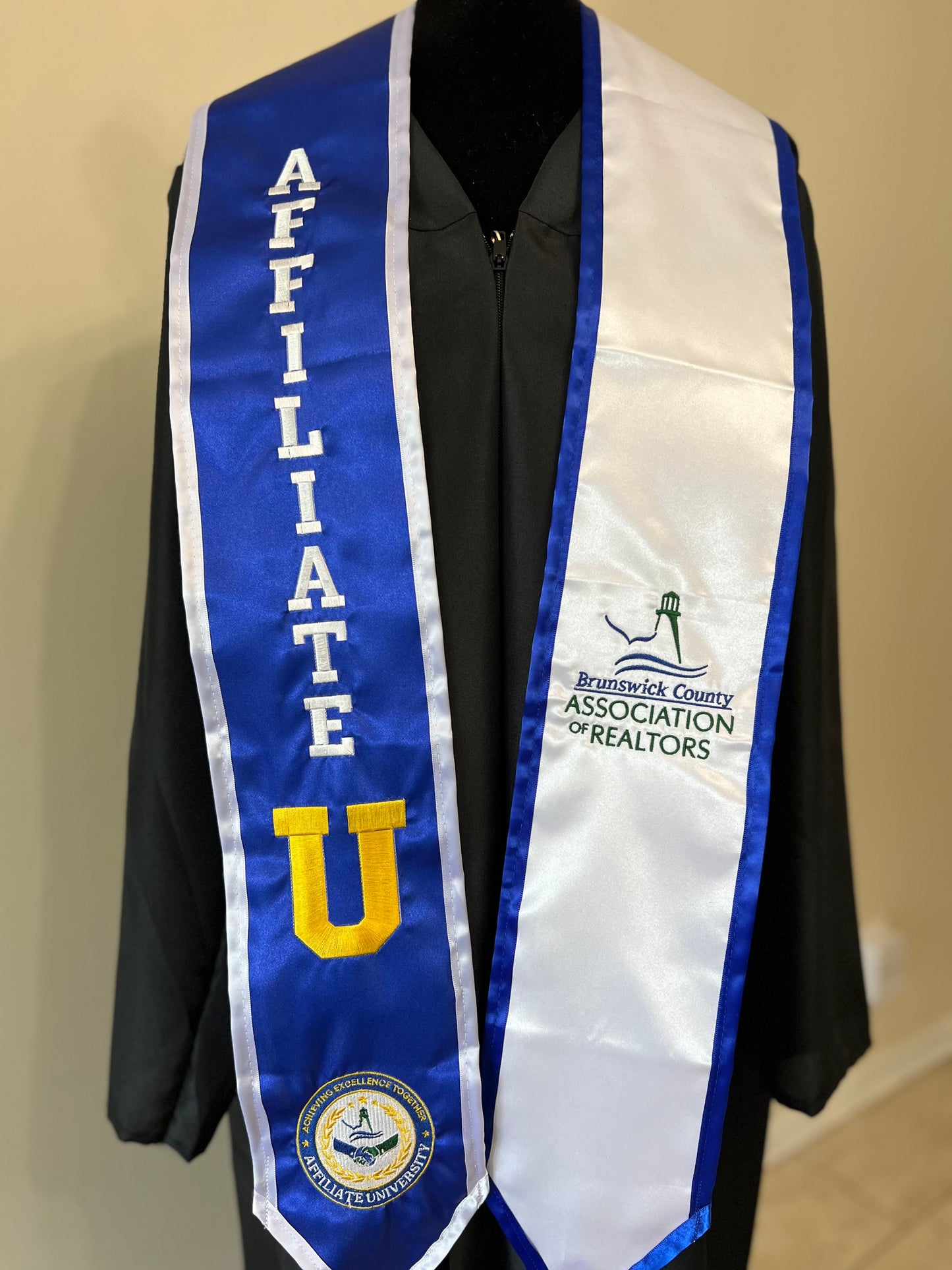 Embroidery Graduation Stole